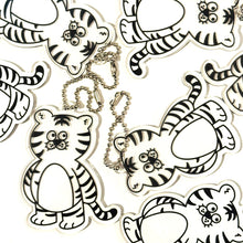 画像をギャラリービューアに読み込む, Key Chain|とらっちと共に|Y.O.L.O(ヨーロー)