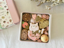 画像をギャラリービューアに読み込む, バレンタインクッキー缶(ねこハート)|studio chaleur +(スタジオ シャルール)