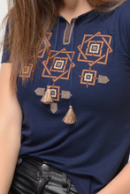 画像をギャラリービューアに読み込む, 刺繍入りTシャツ|Ukrainian Embroidery Wear ”Mavka”(ウクライナシシュウノアパレル マウカ)
