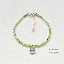 画像をギャラリービューアに読み込む, ペリドットの華奢なブレスレット|beads room mimo(ビーズルームミモ)