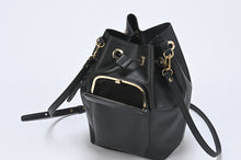 画像をギャラリービューアに読み込む, 巾着型ショルダーバッグ|SALASANA(サラサナ)