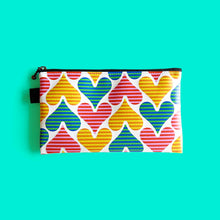 画像をギャラリービューアに読み込む, フラットポーチ Flat Pouch "Pure HEARTs” _ Happy Borders|asugatic(アシュガティック)