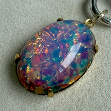 画像をギャラリービューアに読み込む, 【ネックレス】冬の光を纏うファイアオパールとクリスタルガラスのネックレス|ERIKOART(エリコアート)