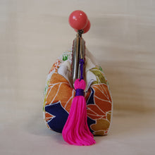 画像をギャラリービューアに読み込む, あめ玉がま口ポーチ モモイロ|PlusDot+.(プラスドット)