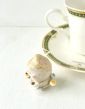 画像をギャラリービューアに読み込む, 珈琲千手観音様「コーヒーを召し上がれ、タルトも焼けましたよ」|手ノヒラ堂(テノヒラドウ)