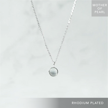 画像をギャラリービューアに読み込む, マザーオブパール ネックレス(シルバー925/ロジウムプレーティング)|SMUK(スムーク)