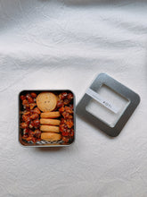 画像をギャラリービューアに読み込む, kotiのおやつ缶 〜チーズペッパー&キャラメルナッツ〜|oyatsuya KOTI(オヤツヤコティ)