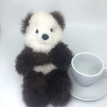 画像をギャラリービューアに読み込む, ベビーアルパカの天然皮革 テディベアぬいぐるみ MS|ペルー職人手仕事・一点もの