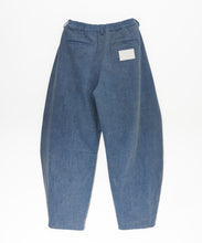 画像をギャラリービューアに読み込む, 【期間限定】タック ウォッシュデニム バレル パンツ|Nora Lily(ノラリリー)