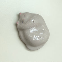 画像をギャラリービューアに読み込む, ころん 猫お箸置き(2点セット)|atelier.oto(アトリエオト)