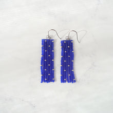 画像をギャラリービューアに読み込む, ドット柄のビーズフリンジピアス/イヤリング|Ahki Beadwork(アーキービーズワーク)