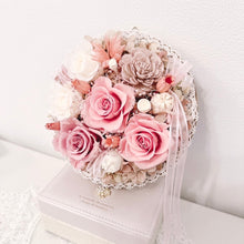 画像をギャラリービューアに読み込む, 【くすみローズの壁掛けアレンジ】 ピンク パープル 上品な薔薇 母の日ギフト 敬老の日 両親贈呈品 結婚 出産 誕生日 記念日 新築 還暦 古希 喜寿 傘寿 米寿 長寿祝い プリザーブドフラワー フラワーギフト|Luana Mally(ルアナ マリー)
