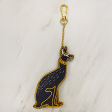 画像をギャラリービューアに読み込む, 幸せをよぶ ザリ刺繡 バッグチャーム(猫シリーズプラス馬)|猫とイチオクノホシ(ネコトイチオクノホシ)