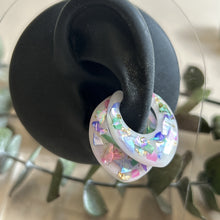 画像をギャラリービューアに読み込む, シェルモザイク イヤーカフ2個セット|aono earcuff and design(アオノイヤーカフアンドデザイン)