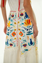 画像をギャラリービューアに読み込む, 紐付き刺繍入りワンピース|Ukrainian Embroidery Wear ”Mavka”(ウクライナシシュウノアパレル マウカ)