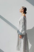 画像をギャラリービューアに読み込む, 刺繡入りワンピース|Ukrainian Embroidery Wear ”Mavka”(ウクライナシシュウノアパレル マウカ)