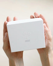 画像をギャラリービューアに読み込む, 宝塚バターサンド6個入り|友寄菓子店(トモヨリカシテン)