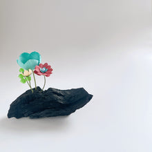 画像をギャラリービューアに読み込む, 炭オブジェ/エネルギーの花咲く|櫂の炭(カイノスミ)