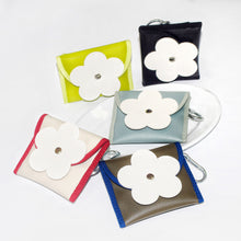 画像をギャラリービューアに読み込む, Mini Wallet<Leather Flower> |Cherry on top(チェリーオントップ)