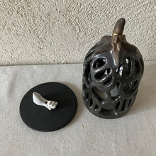 画像をギャラリービューアに読み込む, 鳥かごのお香立て(陶器)|とうげい hanaga(トウゲイ ハナガ)