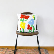 画像をギャラリービューアに読み込む, Cushion Cover|Haruka|Y.O.L.O(ヨーロー)