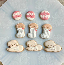 画像をギャラリービューアに読み込む, 冬のトイプードル2匹1月ver|sumirecookies(スミレクッキーズ)