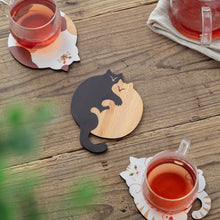 画像をギャラリービューアに読み込む, 猫雑貨・木製プレート&コースター【ねこまみれ 添い寝】|Ten&O Art+Craft(テンアンドオー アートクラフト)