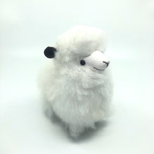 画像をギャラリービューアに読み込む, ベビーアルパカの天然皮革 リャマ ぬいぐるみ|ペルー職人手仕事・一点もの