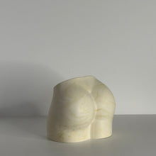 画像をギャラリービューアに読み込む, flower vase/オシリ|Jessmarble(ジェスマーブル)