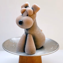 画像をギャラリービューアに読み込む, おりこうな犬のキャンドル【シュナウザー】Brown|Studiok.k(スタジオケーケー)