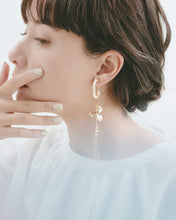 画像をギャラリービューアに読み込む, gold flower chain|felice(フェリーチェ)