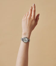 画像をギャラリービューアに読み込む, SHIKI BOUQUET 鈴蘭 SILVER MESH|MATOW(マトウ)