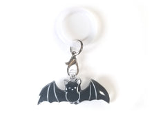 画像をギャラリービューアに読み込む, コウモリ ピンバッジ・アンブレラマーカー|HONAMIRUKA(ホナミルカ)