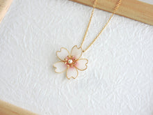 画像をギャラリービューアに読み込む, 一輪の桜ネックレス(白) SAKURA / Cherry blossom|Lab407(ラボヨンマルナナ)