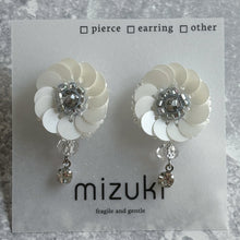 画像をギャラリービューアに読み込む, 《anemone》ビーズ刺繍 ピアスorイヤリング(ニッケルフリー)|mizuki(ミズキ)