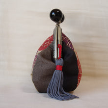 画像をギャラリービューアに読み込む, あめ玉がま口ポーチ クロ|PlusDot+.(プラスドット)