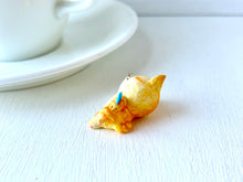 画像をギャラリービューアに読み込む, 幸せは、意外と近くに。(黄トラ)|手ノヒラ堂(テノヒラドウ)