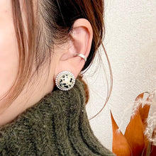 画像をギャラリービューアに読み込む, 金属アレルギー対応『お守りジュエリー』ダルメシアンジャスパー・ピアス / 錆びない素材|Hiwalani(ヒワラニ)