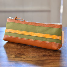 画像をギャラリービューアに読み込む, 革と高島帆布のペンケース|Cogocoro(コゴコロ)