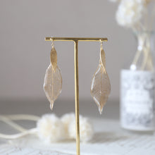 画像をギャラリービューアに読み込む, 本物のリーフとメタルリーフのピアス/イヤリング|FT2 works(エフティーツーワークス)
