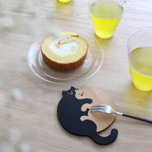 画像をギャラリービューアに読み込む, 猫雑貨・木製プレート&コースター【ねこまみれ 添い寝】|Ten&O Art+Craft(テンアンドオー アートクラフト)