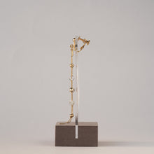 画像をギャラリービューアに読み込む, 繊細な輝き・艶・透明感。素敵が揃うロングイヤリング|BLANCHE NEIGE(ブランシュネージュ)