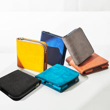 画像をギャラリービューアに読み込む, 小さく薄い財布『POKET ポケト』小さくても大容量で薄さをキープ!|STUDIUM(ストゥディウム)