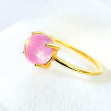 画像をギャラリービューアに読み込む, 色が変わる宝石リング アジサイ石「夜明け」 ラウンド6mm SV925|atelier ShowKer(アトリエショーカー)