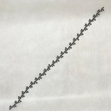 画像をギャラリービューアに読み込む, 刺繍ラリエット L-Prati (エルプラティ)|Mon Luxe (モンリュクス)