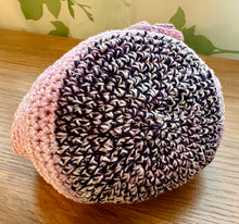 画像をギャラリービューアに読み込む, 薄紫のミニポーチ パンジー付き|M'S CROCHET(エムズクロシェット)