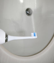 画像をギャラリービューアに読み込む, パーフェクトダブルケア 2in1ブラシ&フロス コンパクト|メテックス