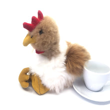 画像をギャラリービューアに読み込む, ベビーアルパカの天然皮革 ニワトリ ぬいぐるみ|ペルー職人手仕事・一点もの