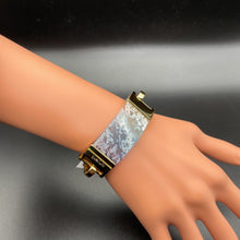 画像をギャラリービューアに読み込む, RESINART 蒼の音 細革 白|qualium(クアリウム)