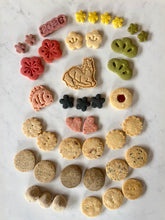 画像をギャラリービューアに読み込む, 開運!午年クッキー缶 large|chinami sweets(チナミスイーツ)